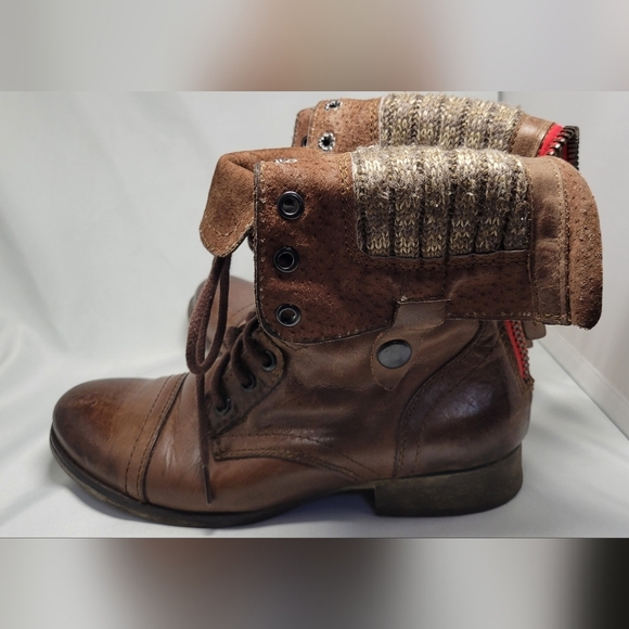 Steve Madden Cablee foldover combat Boots size 6 1/2 brown red zipper - Picture 3 of 11